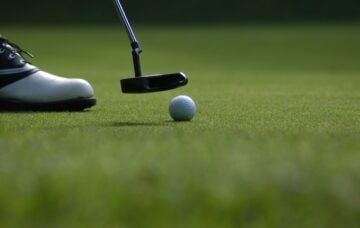 Do You Really Need Golf Shoes to Play a Round of Golf?
